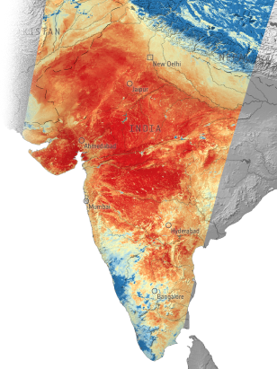 A map image showing temperatures across India on 29 April 2022, with most of North and Central India being a deep red, indicating very high temperatures in those regions.